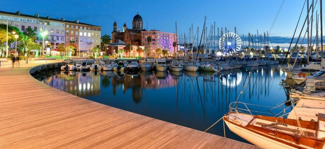 Nouveau F2 Calme Coeur De Ville 1Min De La Plage Saint-Raphaël Eksteriør bilde